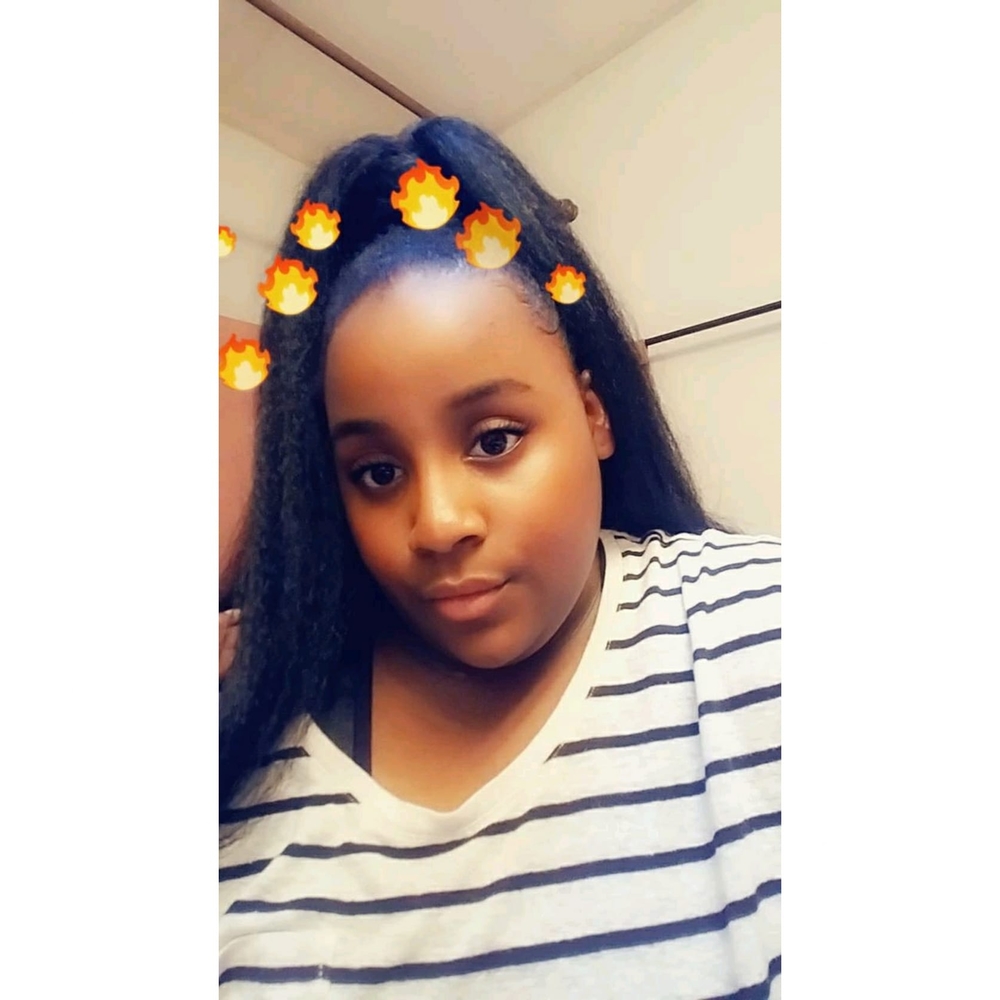 Meet your Posher, Imani